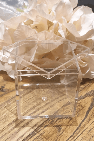 Clear Acrylic Cube Favor Boxes - Medium - 0