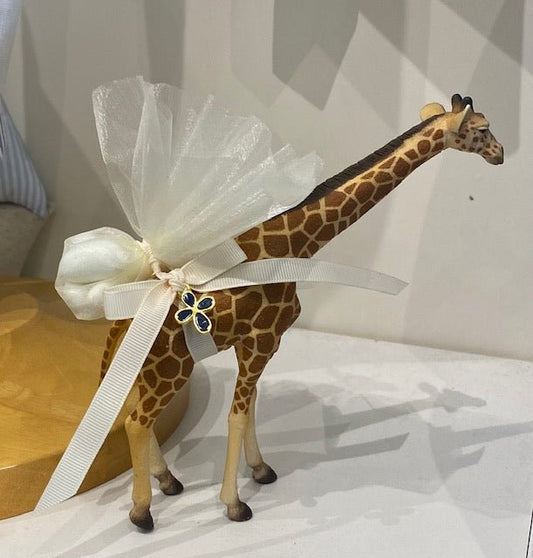 Bomboniere- Giraffe | Pandora Designs Melbourne